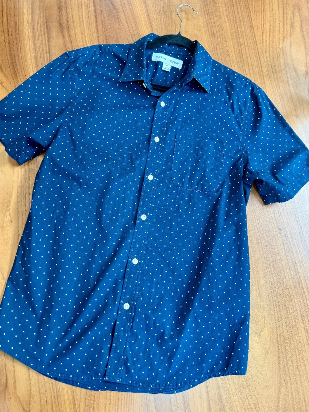 Old Navy Men's Blue Polka Dot Short Sleeve Button Down Shirt Size M